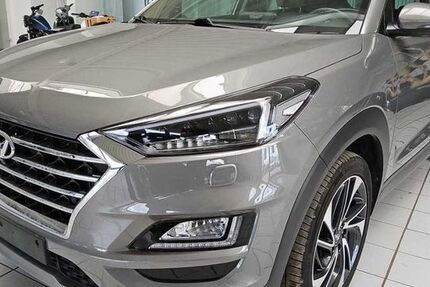 Hyundai TUCSON 73.500 km 18.990 &euro; Bad Langensalza 99947