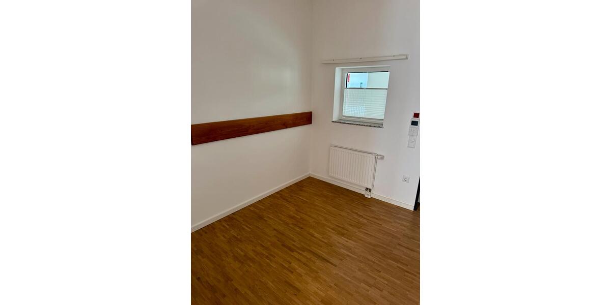 Terrassenwohnung Geretsried - 2 Zimmer, 70 m&sup2;, 1.380&euro; | Angebot:25933631