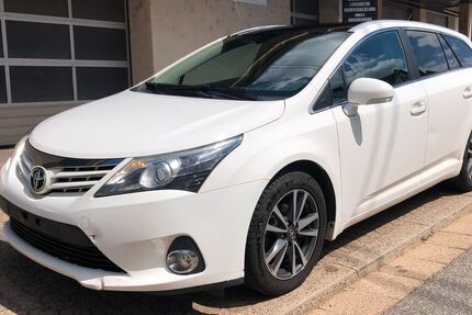 Toyota Avensis 312.305 km 3.750 &euro; Wadgassen 66787