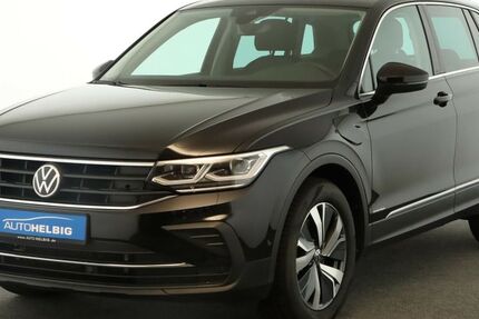 VW Tiguan 58.300 km 26.990 € Donnersdorf 97499