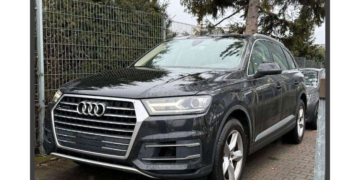 Audi Q7 148.600 km 27.990 &euro; Mainz 55128