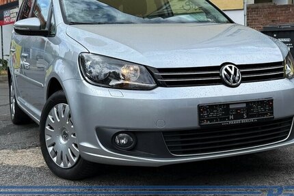 VW Touran Comfortline*7-sitz*AHK*Navi*SHZ*Tempo* 138.823 km 11.300 &euro; Berlin 13187