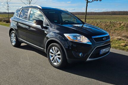 Ford Kuga 166.000 km 6.790 &euro; Twist 49767