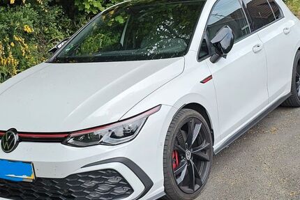 VW Golf 127.000 km 25.900 &euro; Selbach 57537