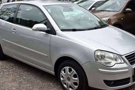 VW Polo 129.500 km 2.599 € Berlin 13057