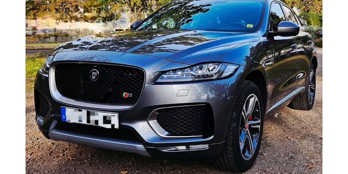 Jaguar F-Pace 148.500 km 21.000 &euro; Spaichingen 78549