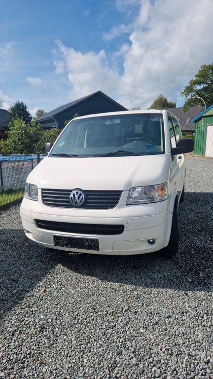 VW T5 Transporter 359.000 km 5.200 € Joldelund 25682