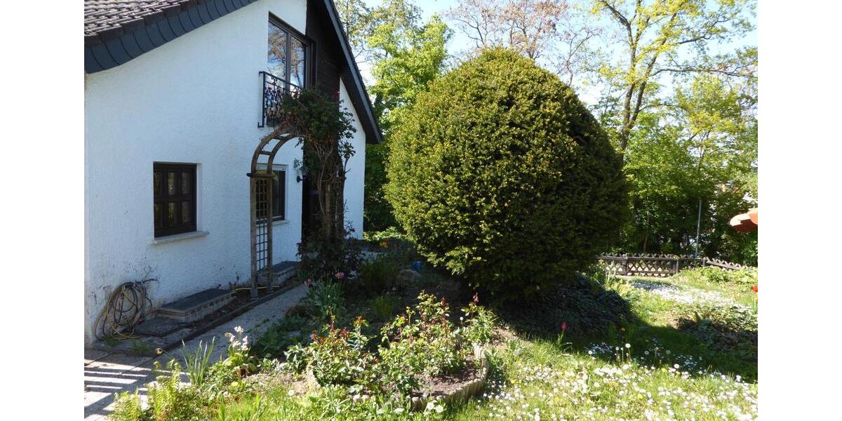 Einfamilienhaus Alzey - 7 Zimmer, 220 m&sup2;, 698.000&euro; | Angebot:26312472