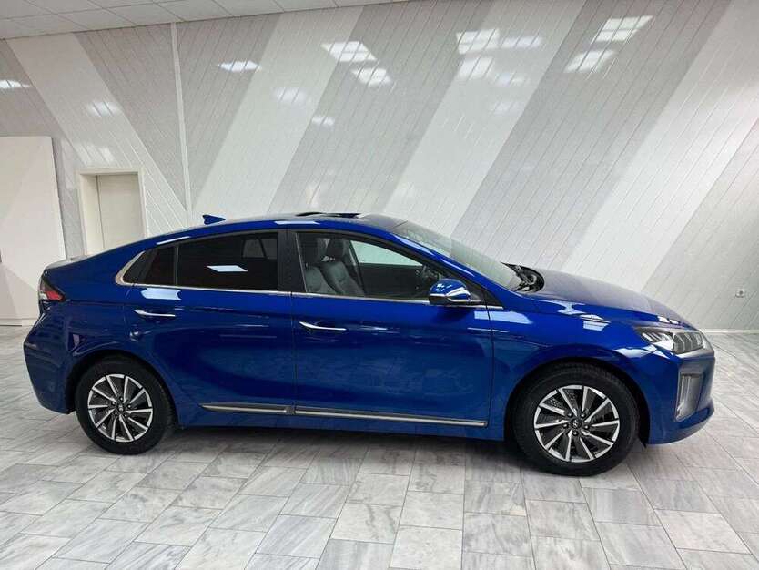 IONIQ