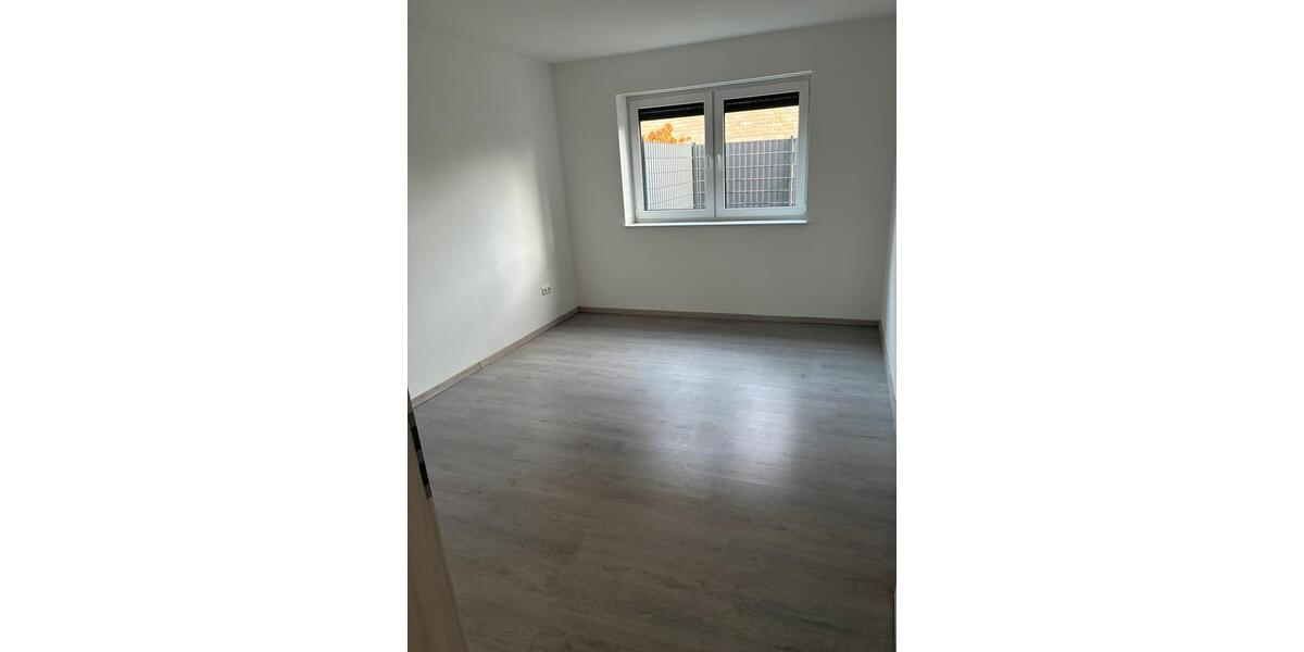 Erdgeschoßwohnung Sassenburg - 3 Zimmer, 85 m&sup2;, 845&euro; | Angebot:25423549