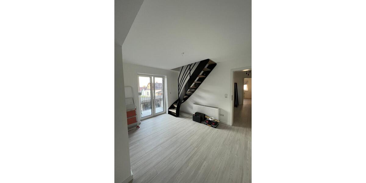 Einfamilienhaus Wiesbaden - 4.5 Zimmer, 110 m&sup2;, 1.695&euro; | Angebot:24740313