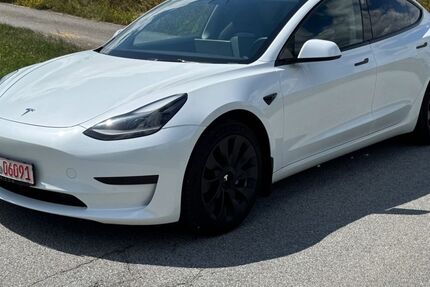 Tesla Model 3 80.000 km 24.900 &euro; Außernzell 94532