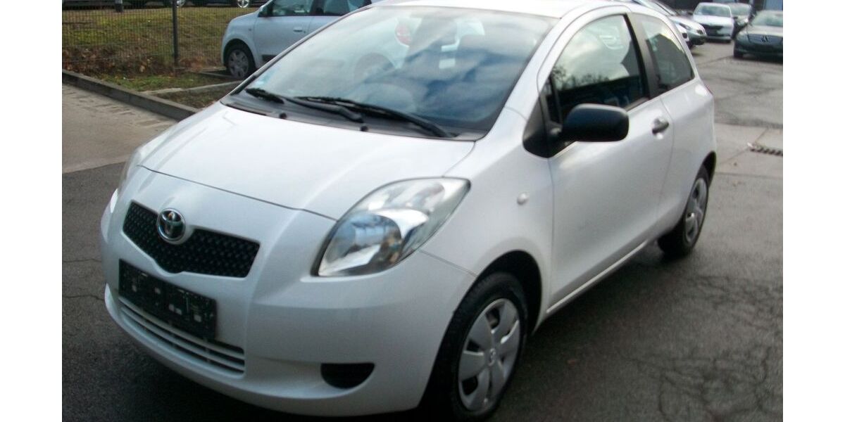 Toyota Yaris 75.000 km 2.900 &euro; Berlin 12347