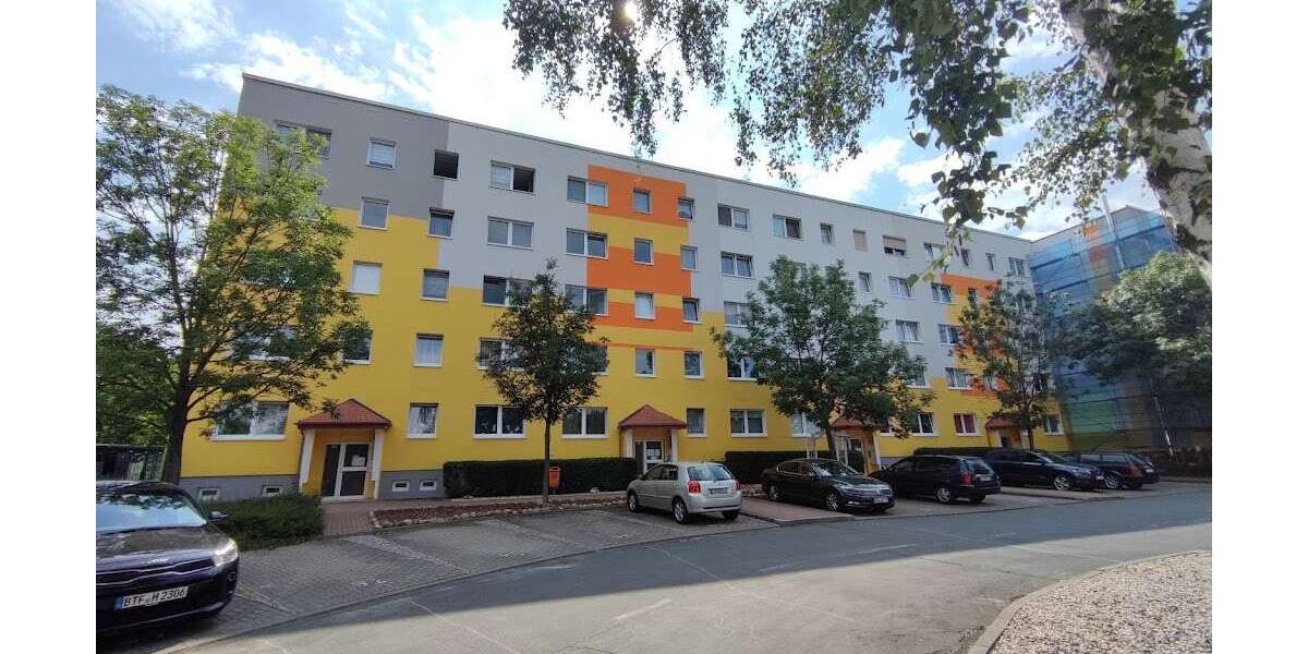 Etagenwohnung Bitterfeld-Wolfen Wolfen - 3 Zimmer, 57 m&sup2;, 348&euro; | Angebot:27116116