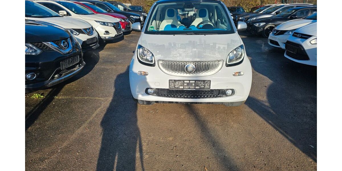 Smart ForTwo 44.200 km 7.999 &euro; Stuttgart 70376