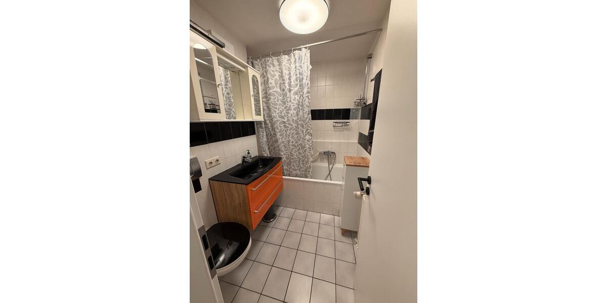 Erdgeschoßwohnung Stuttgart Mühlhausen - 1.5 Zimmer, 42 m&sup2;, 890&euro; | Angebot:25964362