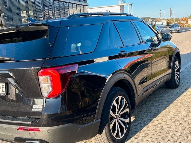 Ford Explorer 61.000 km 39.800 € Villingen-Schwenningen 78052