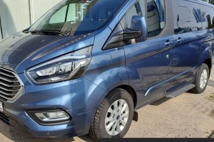 Ford Tourneo Custom 84.000 km 32.900 € Grevesmühlen 23936
