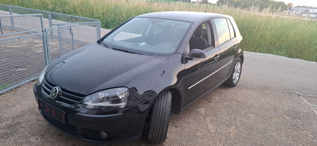 VW Golf 89.982 km 5.100 &euro; Westhausen 73463