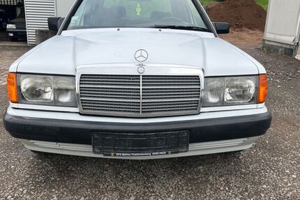 Mercedes-Benz 190 202.000 km 4.999 &euro; Konken 66871