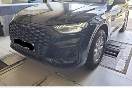 Audi Q5 4.872 km 49.940 &euro; Magdeburg 39126