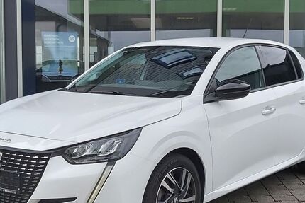 Peugeot 208 28.870 km 18.490 € Kastellaun 56288
