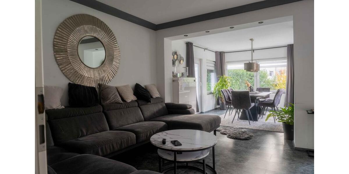 modernisiertes Reihenendhaus in ruhiger Lage 6 zimmer