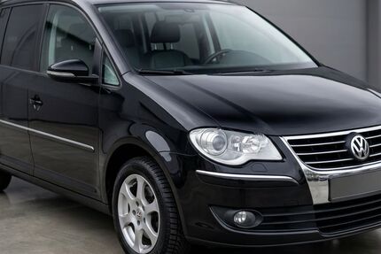 VW Touran 136.000 km 7.999 &euro; Idar-oberstein 55743