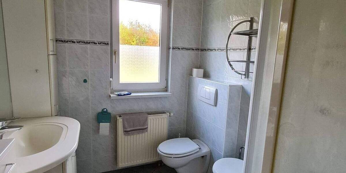 Wohlfühlanwesen mit ELW für die ganze Familie - in traumhafter, naturnaher Lage 7 zimmer