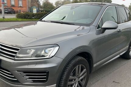 VW Touareg 383.000 km 15.990 € Rüsselsheim 65428