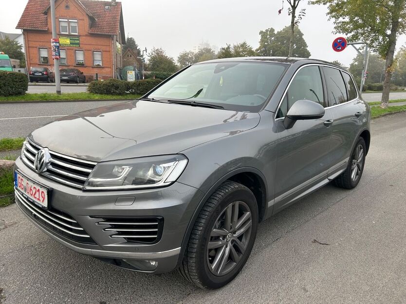 VW Touareg 383.000 km 15.990 € Rüsselsheim 65428