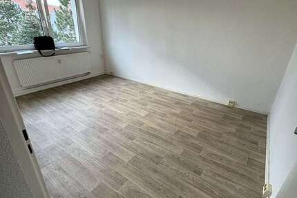 Wohnung zum Mieten in Borna 171,26 € 26 m²