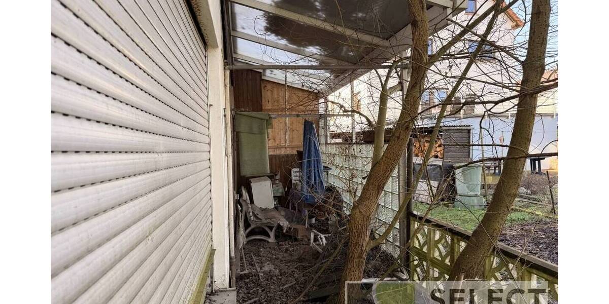 Mehrfamilienhaus, Wohnhaus Neunkirchen/Saar Hangard - 6 Zimmer, 120 m&sup2;, 59.000&euro; | Angebot:26290833