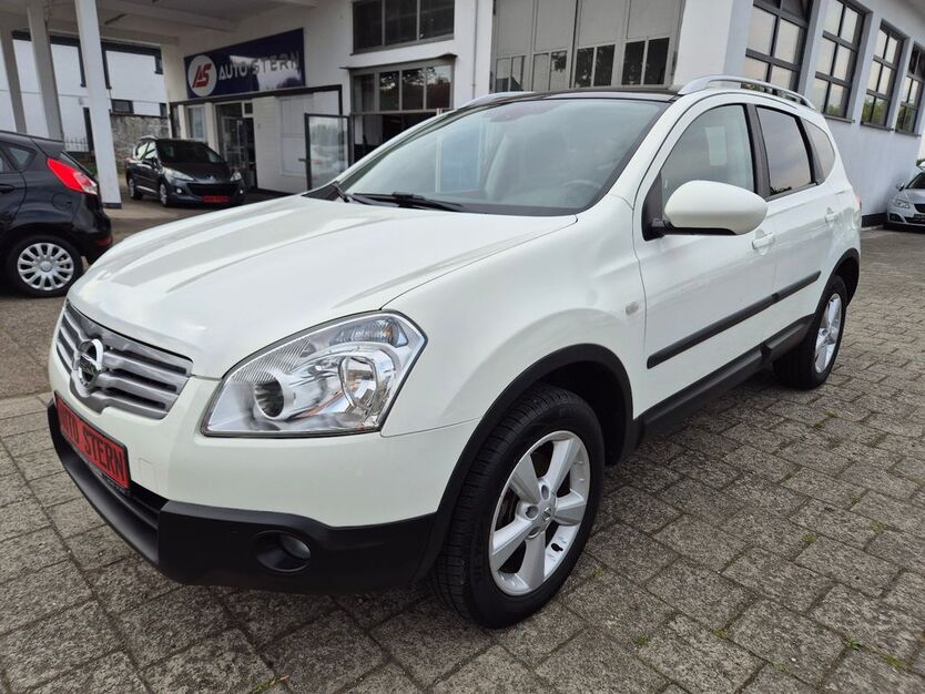 Nissan Qashqai 131.000 km 6.999 € Bremen 28277