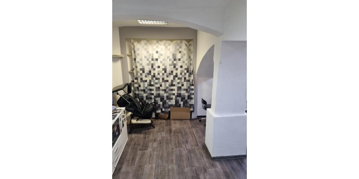 Gewerbeobjekt Hof Altstadt - 300&euro; | Angebot:26196110