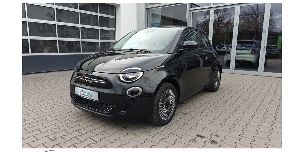 Fiat 500e 12.300 km 21.750 &euro; Bad Arolsen 34454