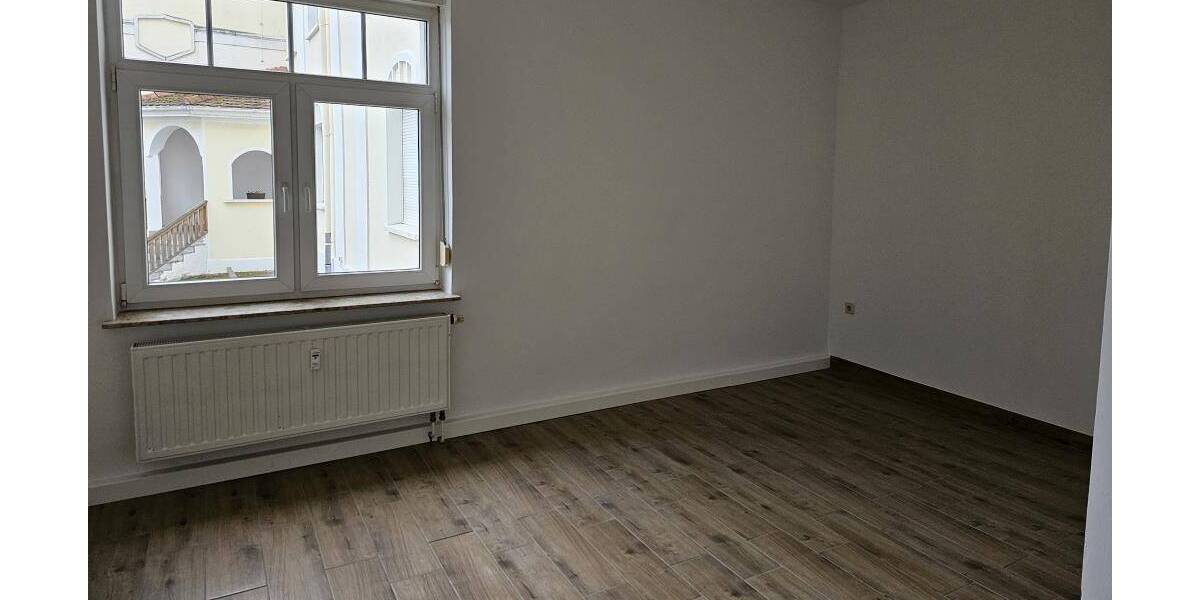 Etagenwohnung Coswig - 2 Zimmer, 42 m&sup2;, 375&euro; | Angebot:26687645