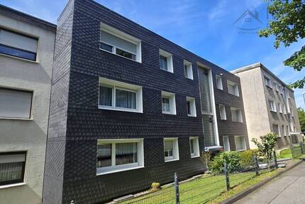 GEPFLEGTE 2-RAUMWOHNUNG MIT BALKON UND GARAGE IN RUHIGER LAGE 2 zimmer