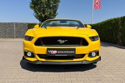 Ford Mustang 90.865 km 29.950 &euro; Nersingen 89278