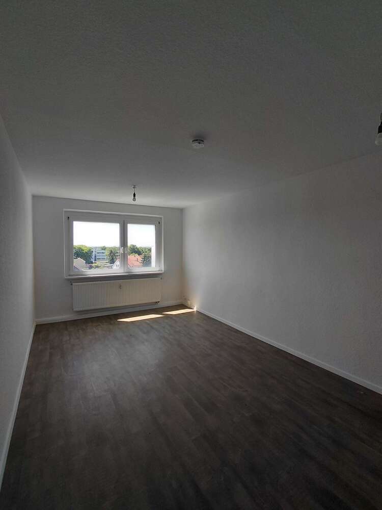 Wohnung zum Mieten in Borna 455,97 € 79 m²