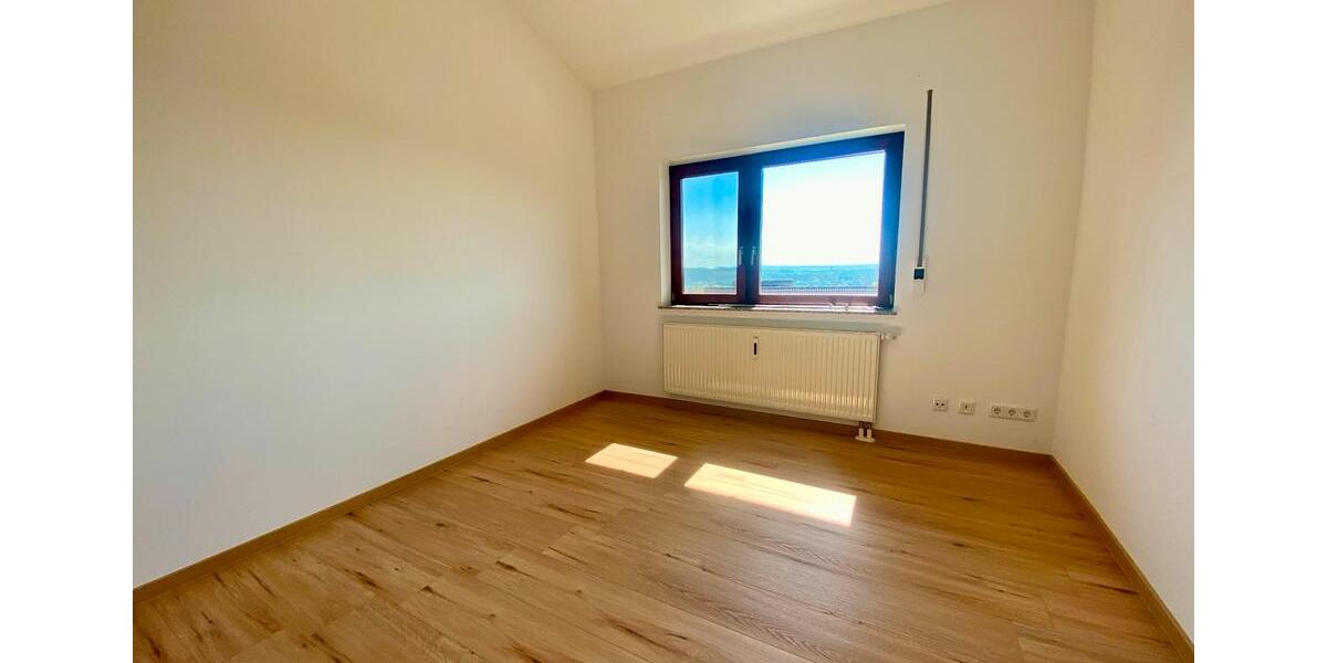 Dachgeschoßwohnung Wettenberg - 3 Zimmer, 95 m&sup2;, 950&euro; | Angebot:26341046