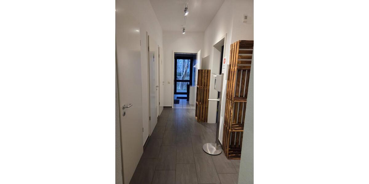 Gewerbeobjekt Leopoldshöhe - 2.500&euro; | Angebot:24677068