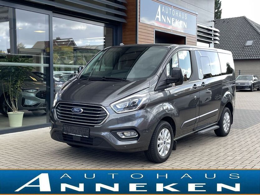 Ford Tourneo Custom 87.000 km 33.950 € Essen (Oldenburg) 49632