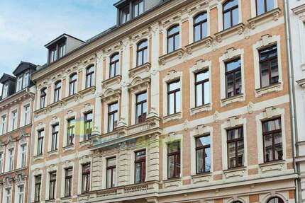 Direkt am Friedenspark: Hochwertig kernsanierte 4-Zimmer-Altbau-Wohnung 4 zimmer