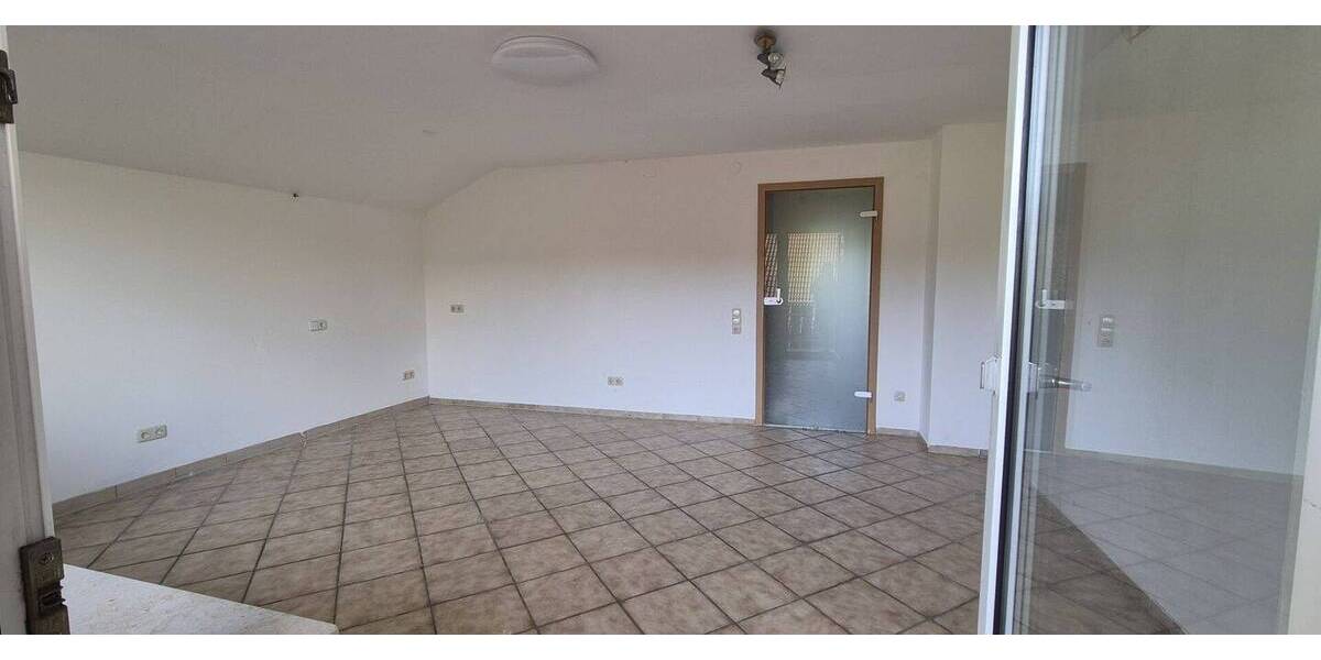Einfamilienhaus Wiedergeltingen - 6 Zimmer, 245 m&sup2;, 715.000&euro; | Angebot:26065795