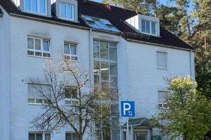 Schöne 3-Zimmer-Dachgeschosswohnung mit Balkon in Schwand - Wohnung Schwandstetten Schwand | Angebot:27621624