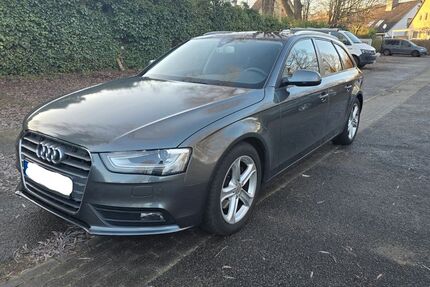 Audi A4 136.600 km 14.500 &euro; Hamburg 22547