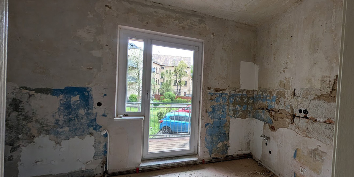 IN SANIERUNG + WAHREN + 3 RAUM WOHNUNG + HOCHPARTERRE + BALKON - Erdgeschoßwohnung Leipzig-Wahren Wahren | Angebot:26442021