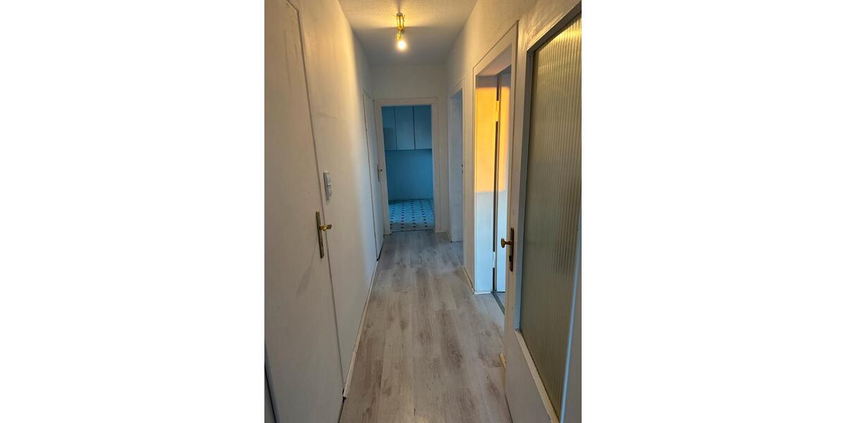 Dachgeschoßwohnung Wolfsburg - 2 Zimmer, 51 m&sup2;, 410&euro; | Angebot:26585051