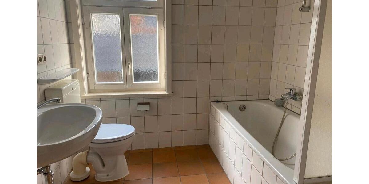 2-er WG mit eigenem WC & Haustier erlaubt 1 zimmer